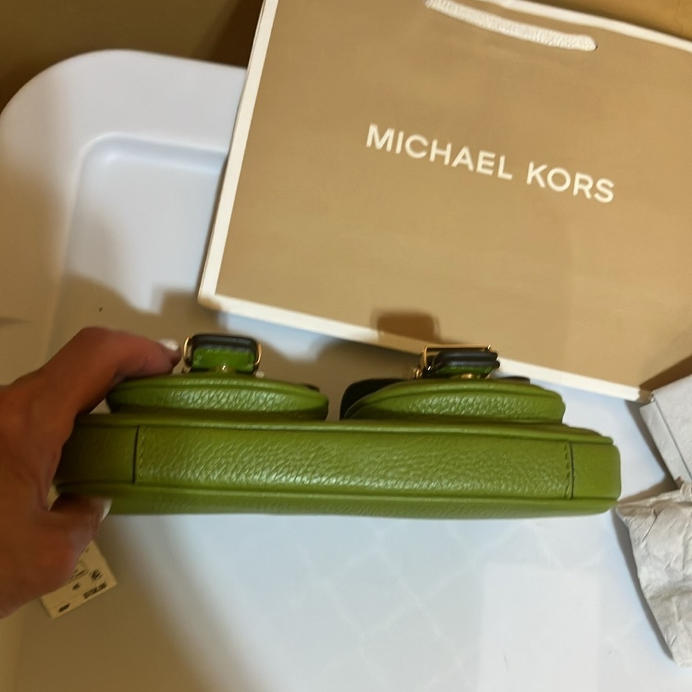 Michael Kors ZOE SM Conv Poshette Meadow Green pebble leather - Picture 3 of 10